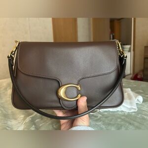 Coach Soft Tabby- Maple/ Gold